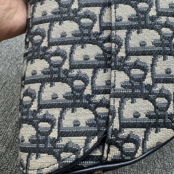 100% Authentic DIOR Saddle Cloth Crossbody bag - Picture 10 of 16